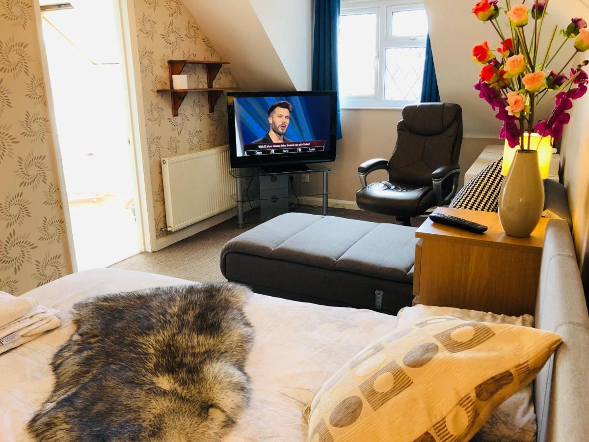 Apartmán Amazing Quiet Garden House Near London Luton Airport Exteriér fotografie