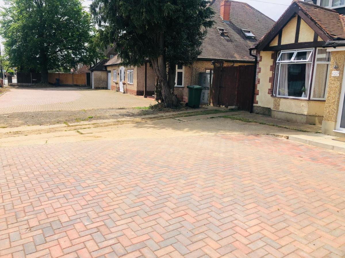 Apartmán Amazing Quiet Garden House Near London Luton Airport Exteriér fotografie