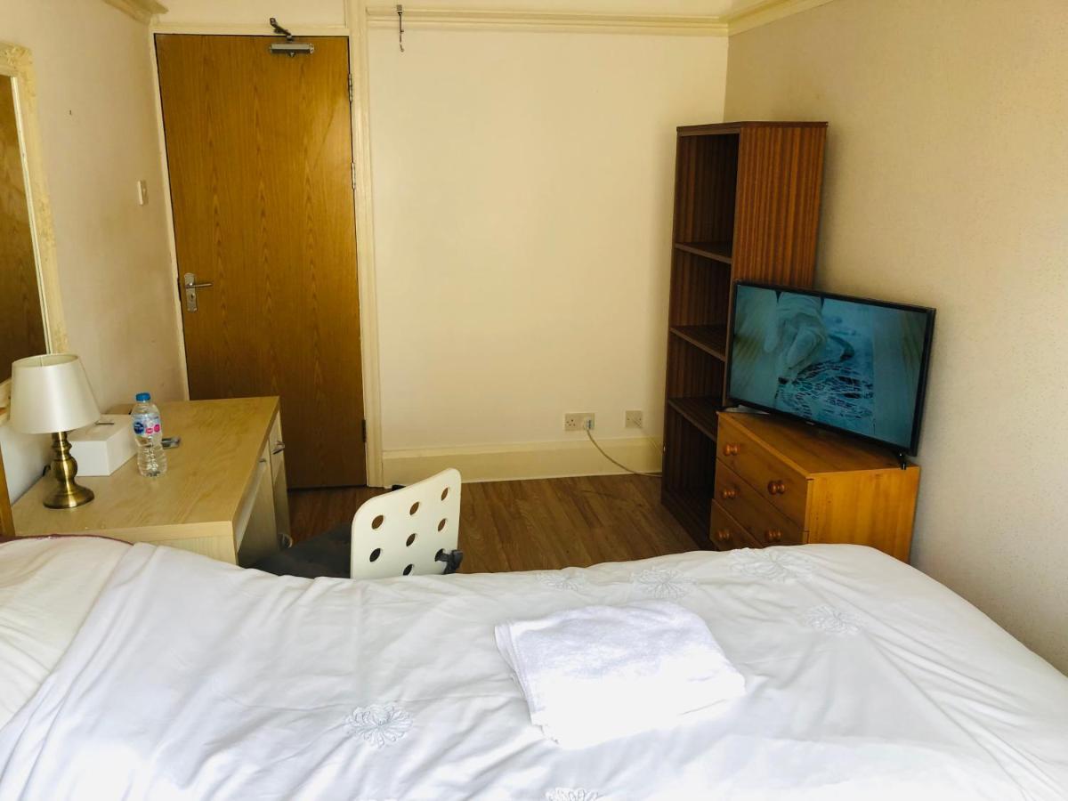 Apartmán Amazing Quiet Garden House Near London Luton Airport Exteriér fotografie